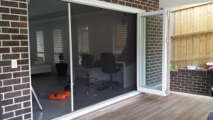 bi-fold door 